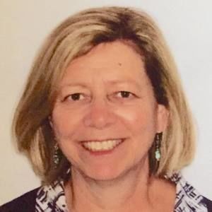 Meet your Posher, Lorraine